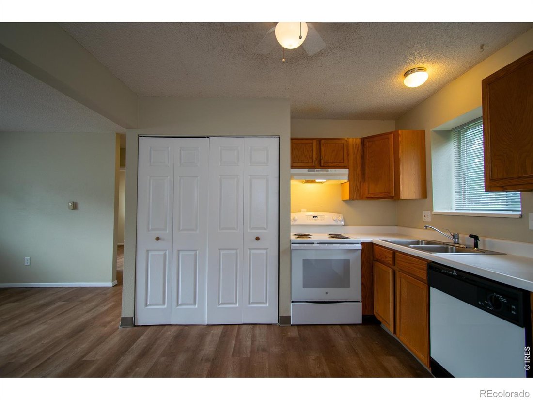 Fort Collins, Colorado, United States 3 - 18858923