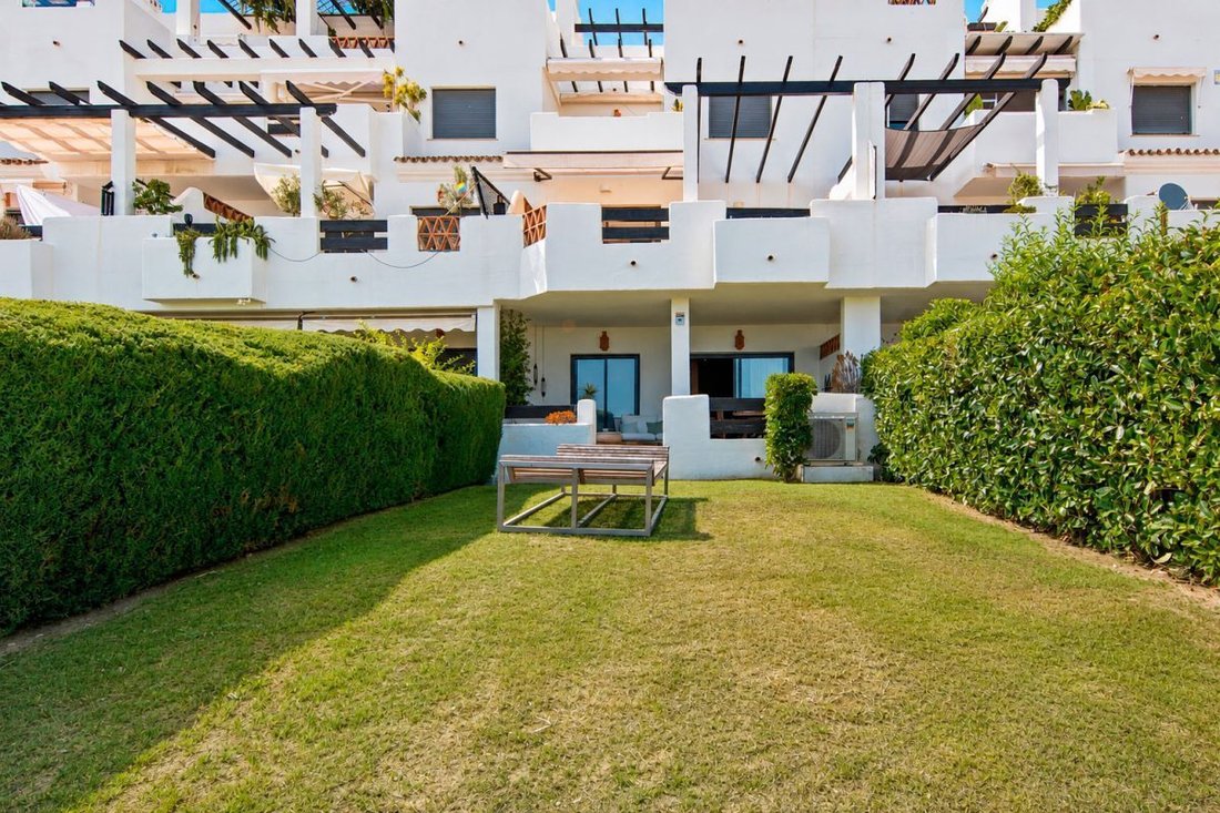 Wohnung in Estepona, Andalusien, Spanien 3 - 18860074