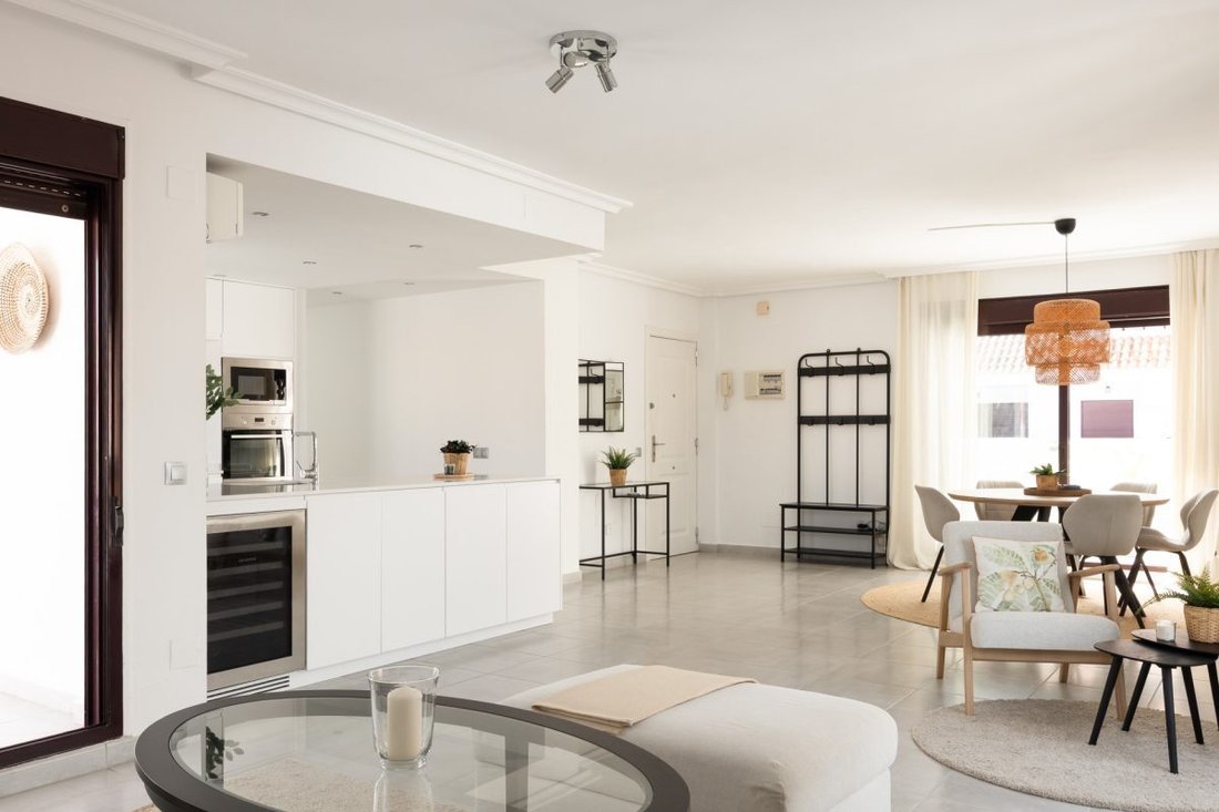 Apartment in Puerto Banus, Marbella, Spain 5 - 18864246