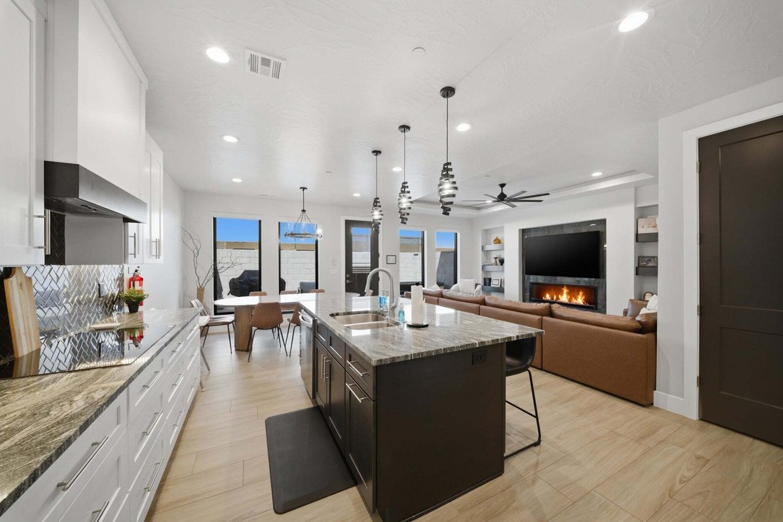 Townhouse in Hurricane, Utah, United States 1 - 18858415