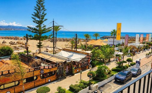 Apartment in Puerto Banus, Marbella, Spain 1
