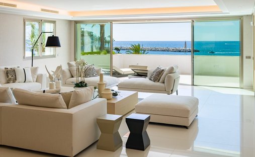 Apartment in Puerto Banus, Marbella, Spain 1