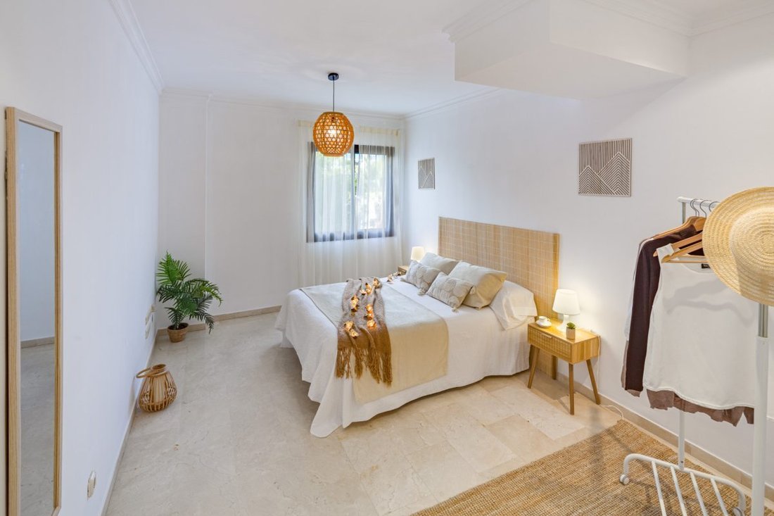 Apartment in Puerto Banus, Marbella, Spain 2 - 18861479