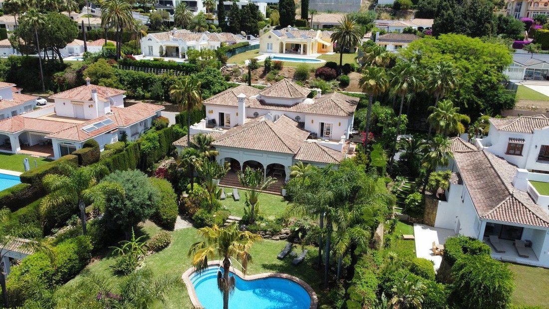 Villa a Estepona, Andalusia, Spagna 2 - 18862109