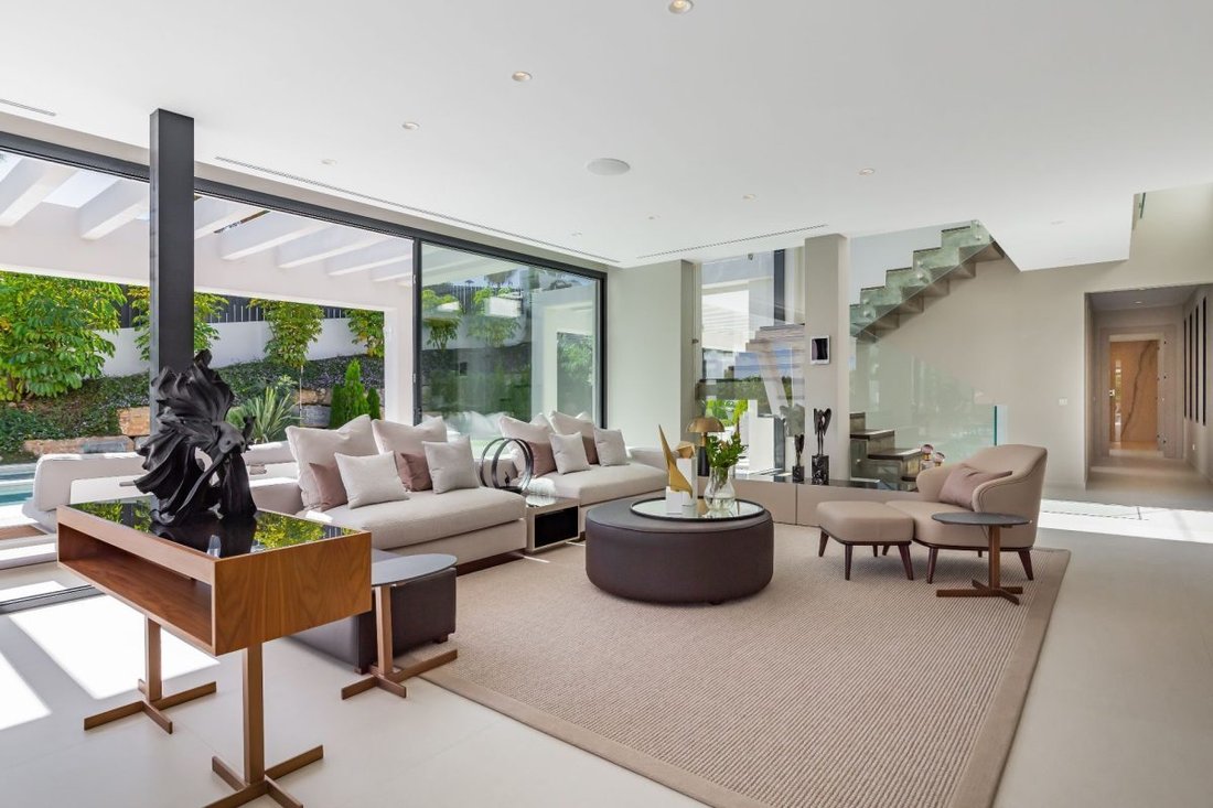 Villa a Puerto Banus, Marbella, Spagna 2 - 18862372