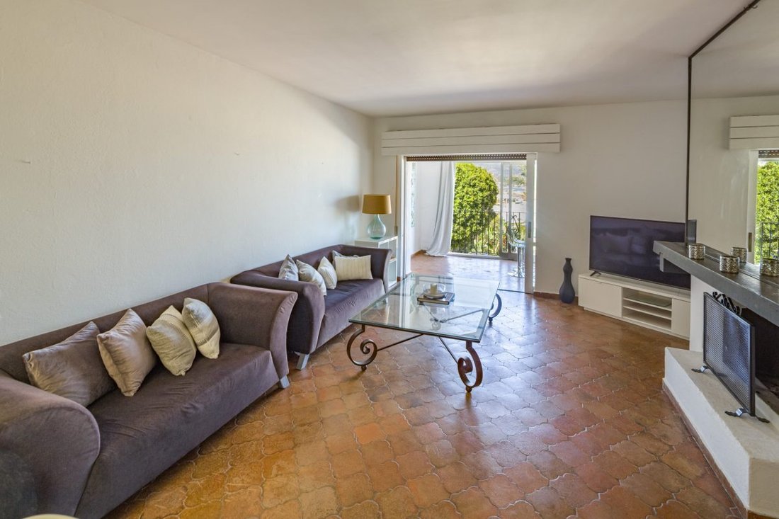 Apartment in Puerto Banus, Marbella, Spain 5 - 18860043