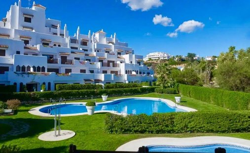 Apartment in Estepona, Andalusia, Spain 1