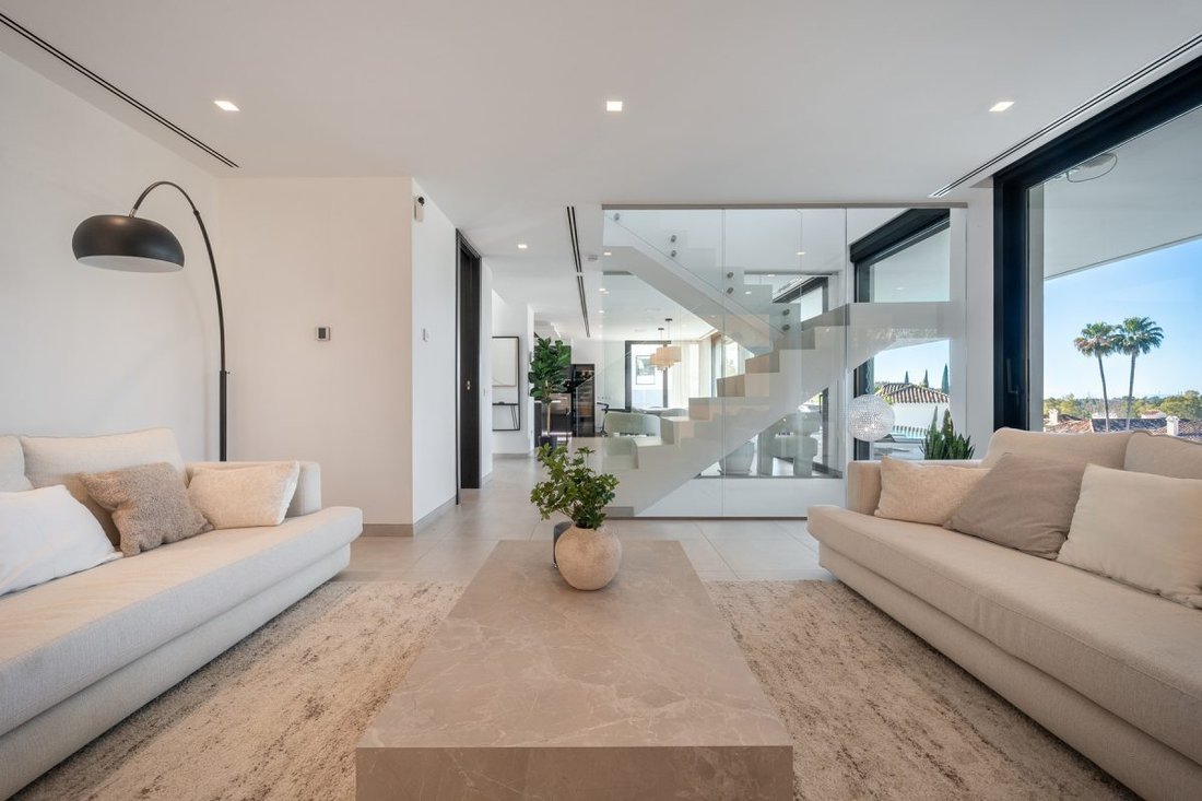 Villa in Nueva Andalucia, Marbella, Spain 4 - 18859381