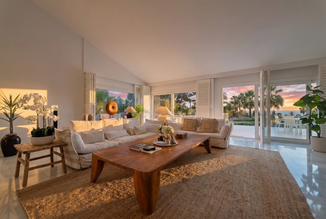 Villa in Elviria-Cabopino, Marbella, Spain 4 - 18859554
