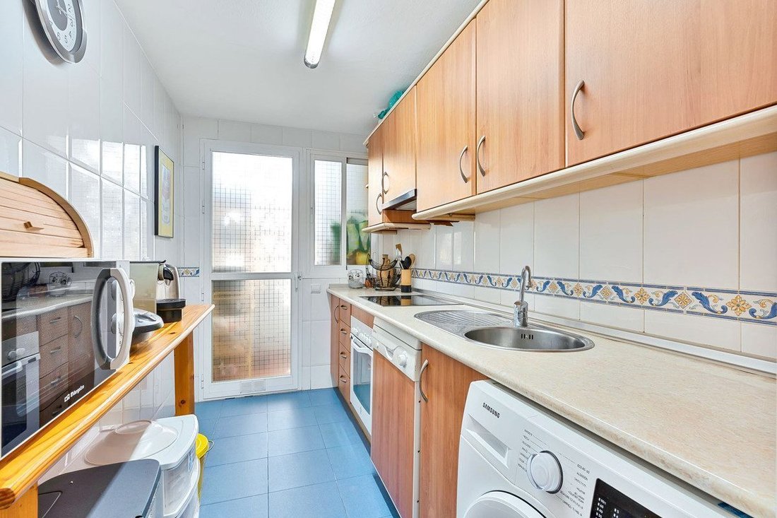 Wohnung in Estepona, Andalusien, Spanien 4 - 18860033
