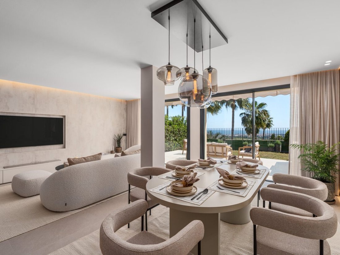 Villa in La Quinta, Benahavís, Andalusien 1 - 18860400