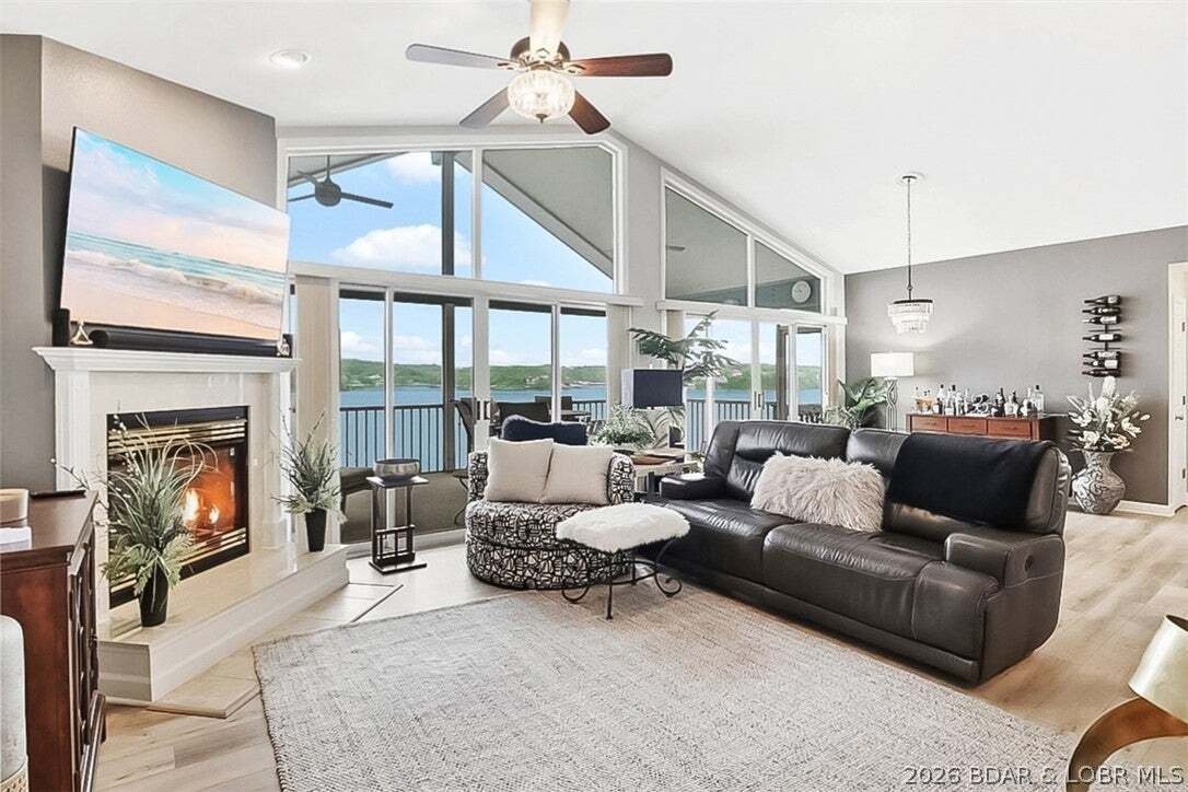 Condominio en Lake Ozark, Misuri, Estados Unidos 3 - 18858391