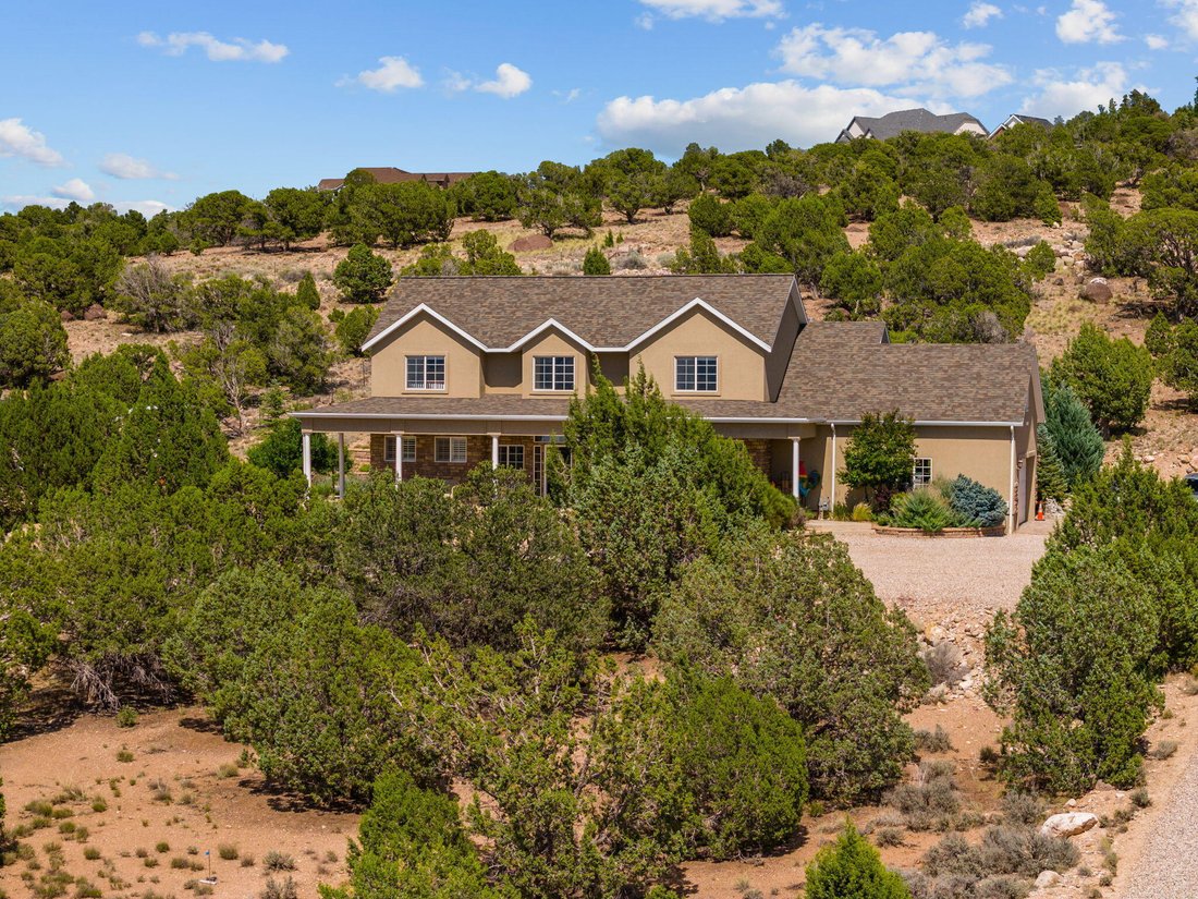 House in Cedar City, Utah, United States 1 - 18857852