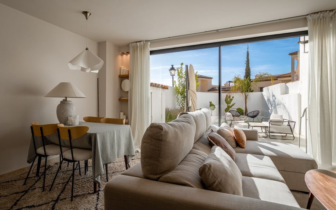 Townhouse in Nueva Andalucia, Marbella, Spain 3 - 18865850