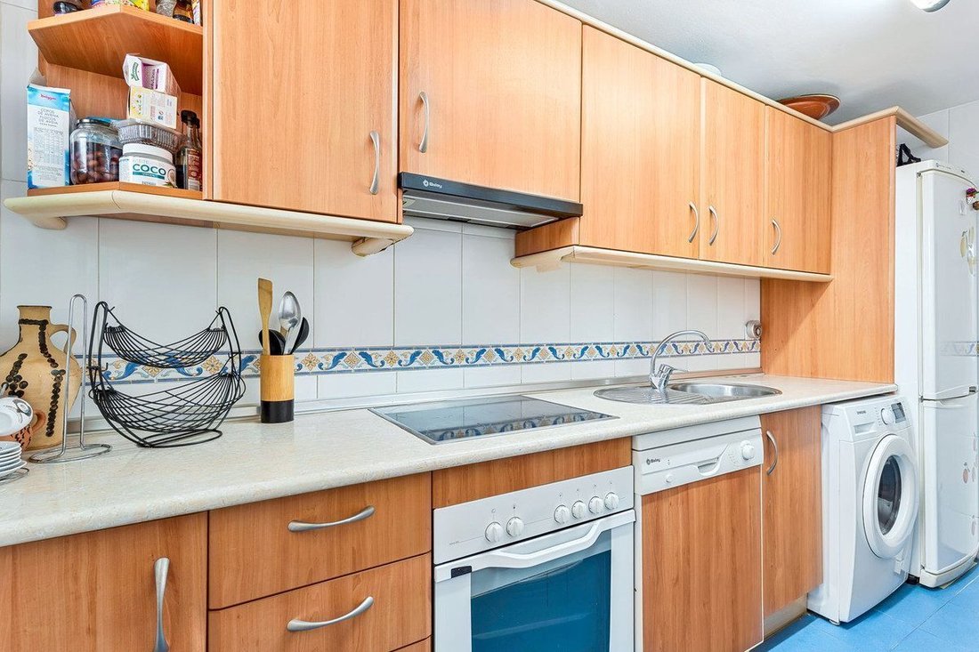 Wohnung in Estepona, Andalusien, Spanien 3 - 18860033