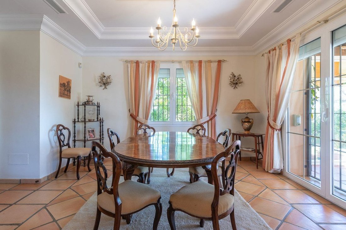 Villa a Elviria-Cabopino, Marbella, Spagna 5 - 18861942
