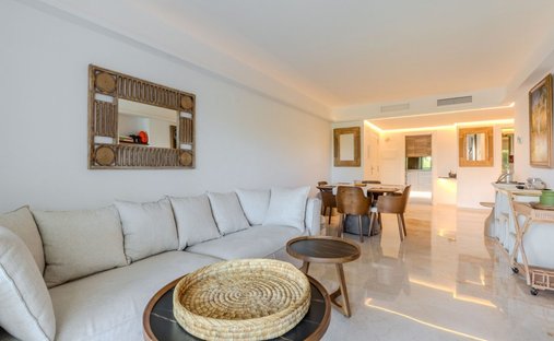 Apartment in Puerto Banus, Marbella, Spain 1