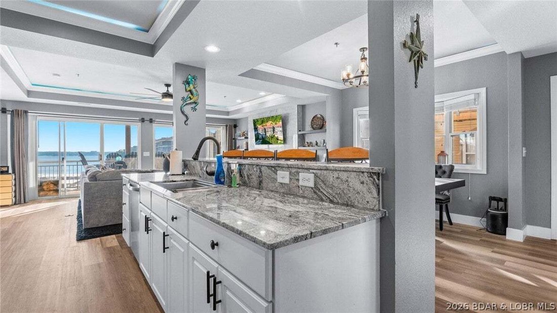 Condo in Lake Ozark, Missouri, United States 4 - 18858119