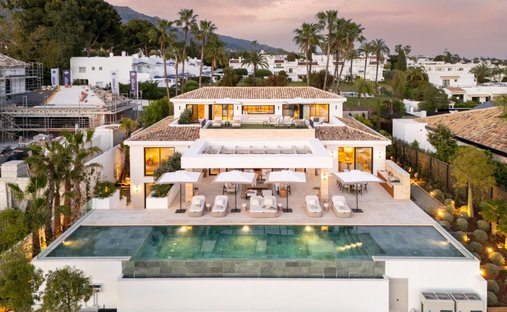 Villa à Nueva Andalucia, Marbella, Espagne 1