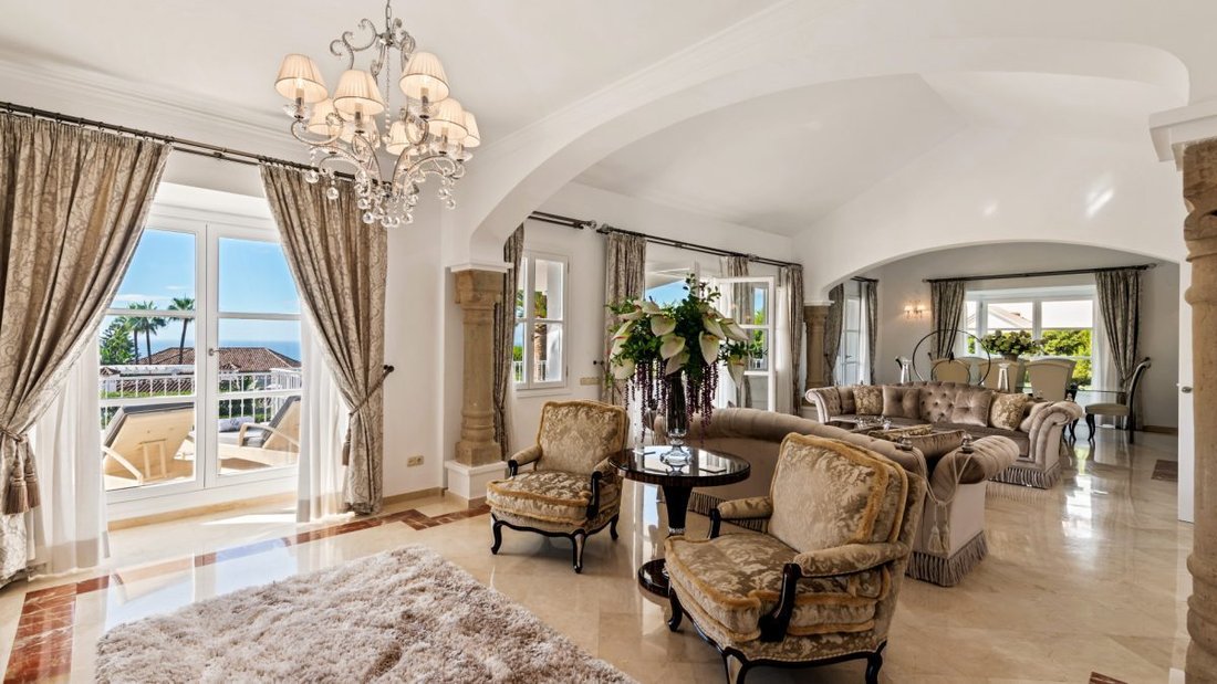 Villa in Sierra Blanca, Marbella, Spain 5 - 18864579