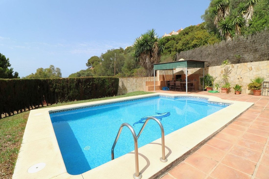 Villa in Elviria-Cabopino, Marbella, Spanien 5 - 18859431