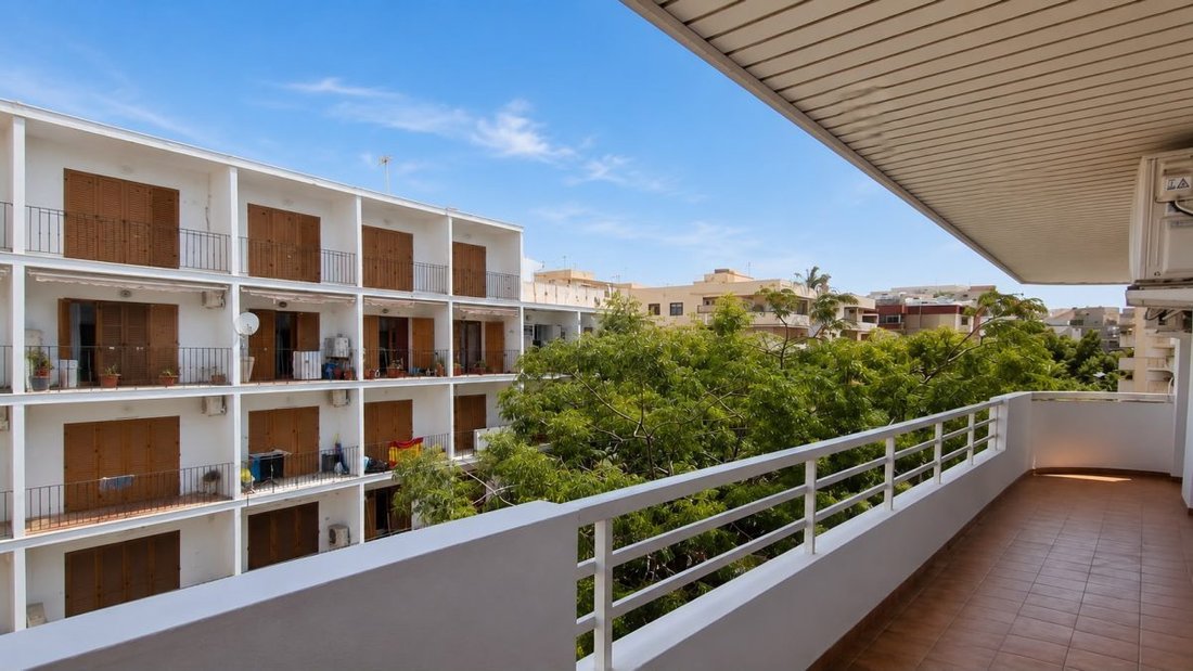 Wohnung in Ibiza, Balearische Inseln, Spanien 1 - 18859406