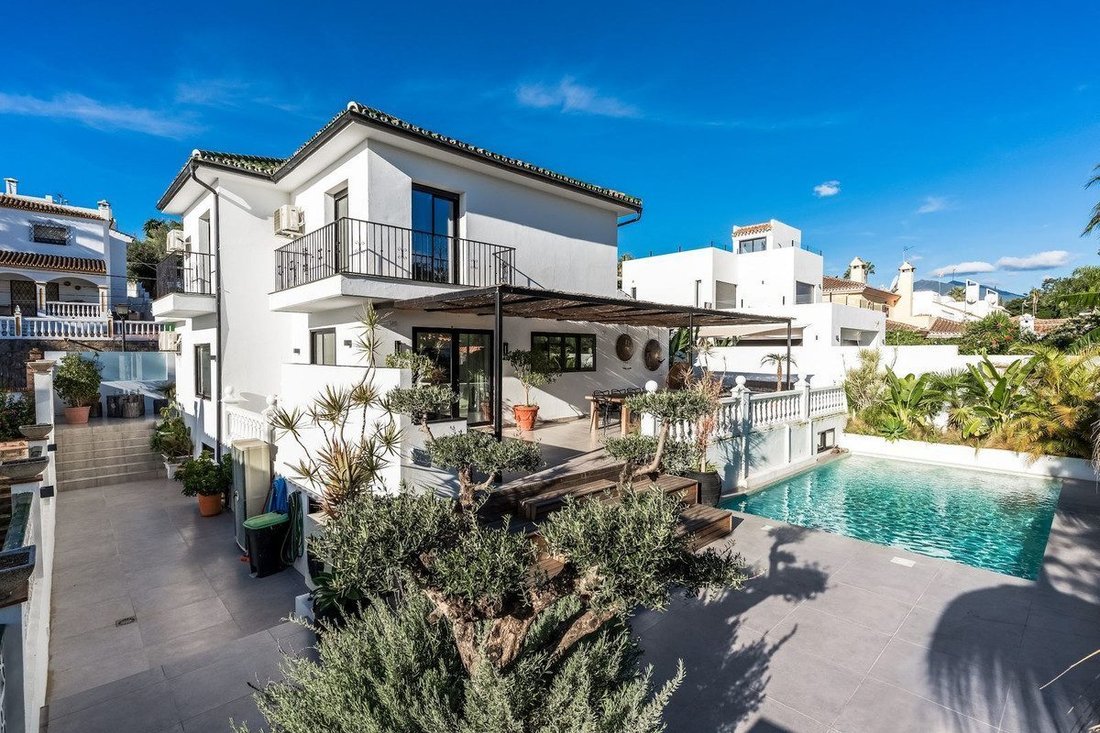 Villa in Puerto Banus, Marbella, Spain 2 - 18867346