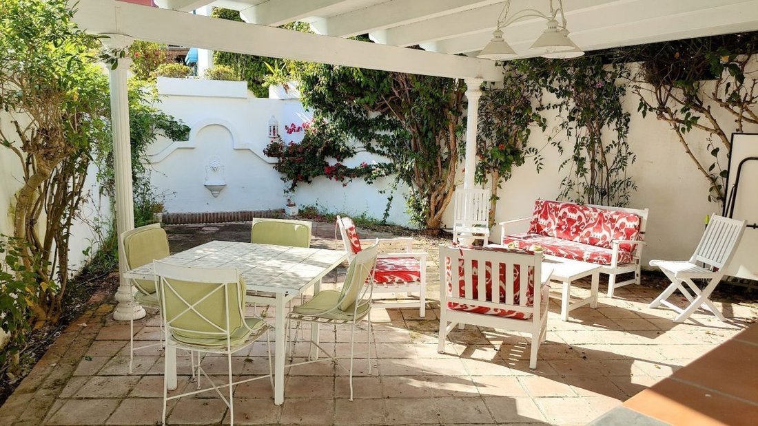 Townhouse in Guadalmina Baja, San Pedro de Alcantara, Spain 2 - 18862350