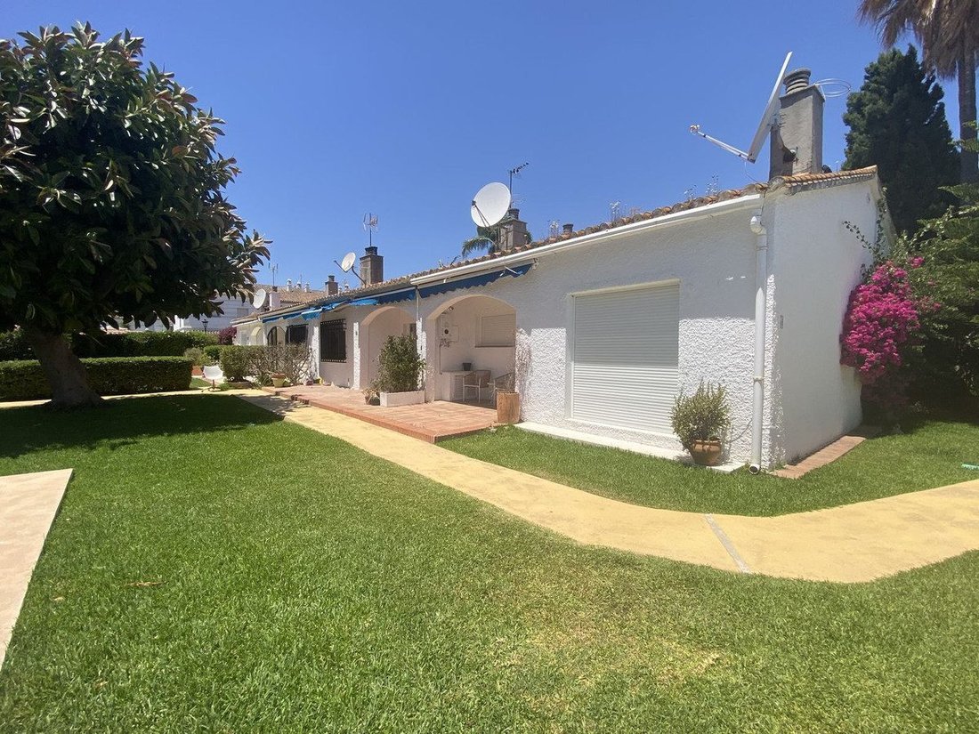 Residenza a San Pedro de Alcántara, Andalusia, Spagna 1 - 18863960