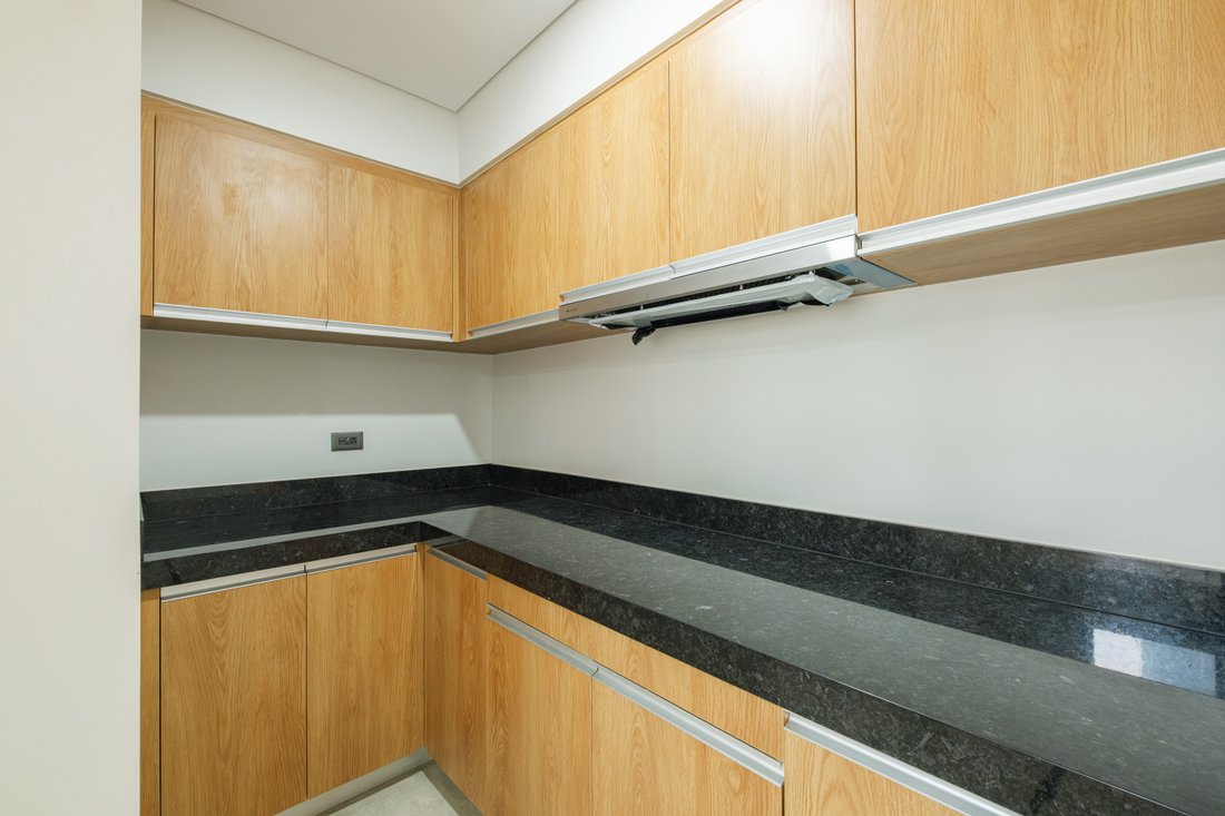 Condo in Taguig, Metro Manila, Philippines 4 - 18858228
