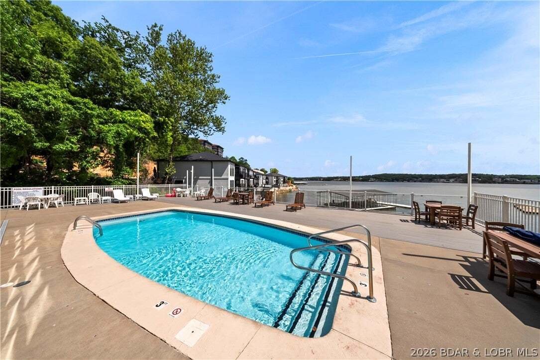 Condo in Lake Ozark, Missouri, United States 3 - 18858279
