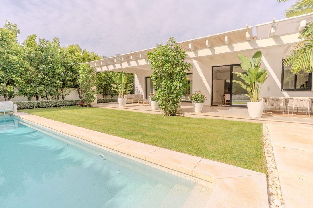 Villa in Sierra Blanca, Marbella, Spain 1 - 18860410