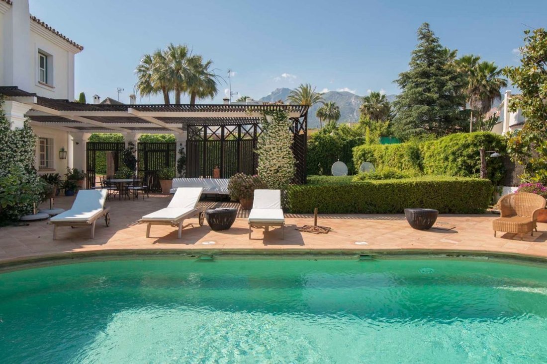 Villa a Marbella, Andalusia, Spagna 2 - 18862393