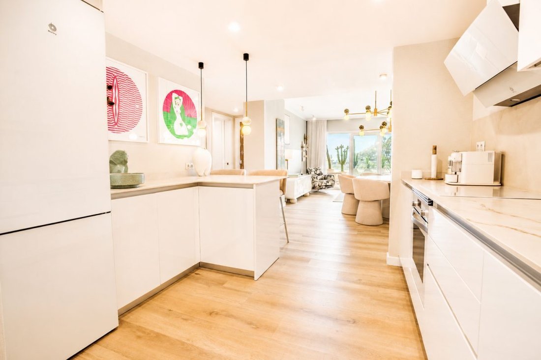 Apartment in Puerto Banus, Marbella, Spain 4 - 18862518