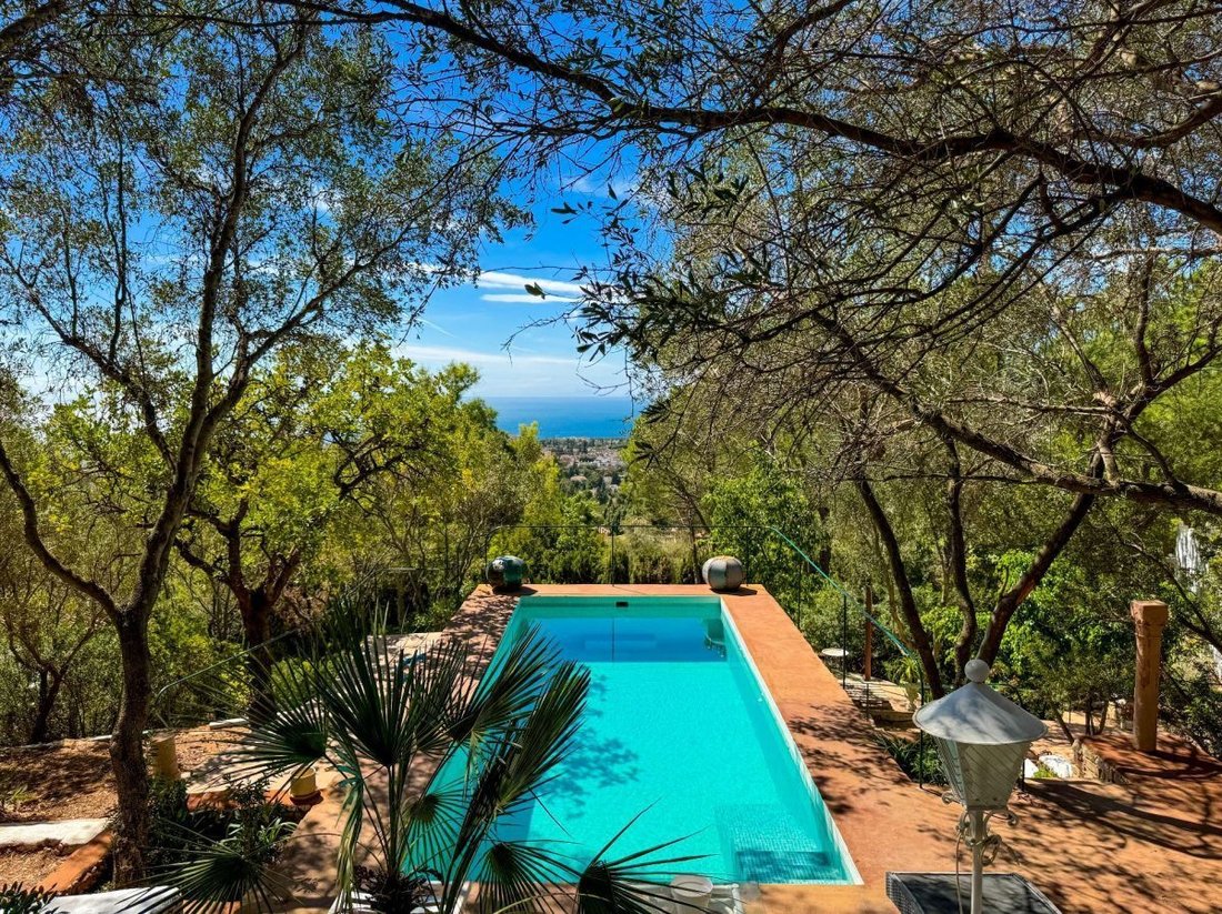 Villa à Marbella, Andalousie, Espagne 1 - 18859507