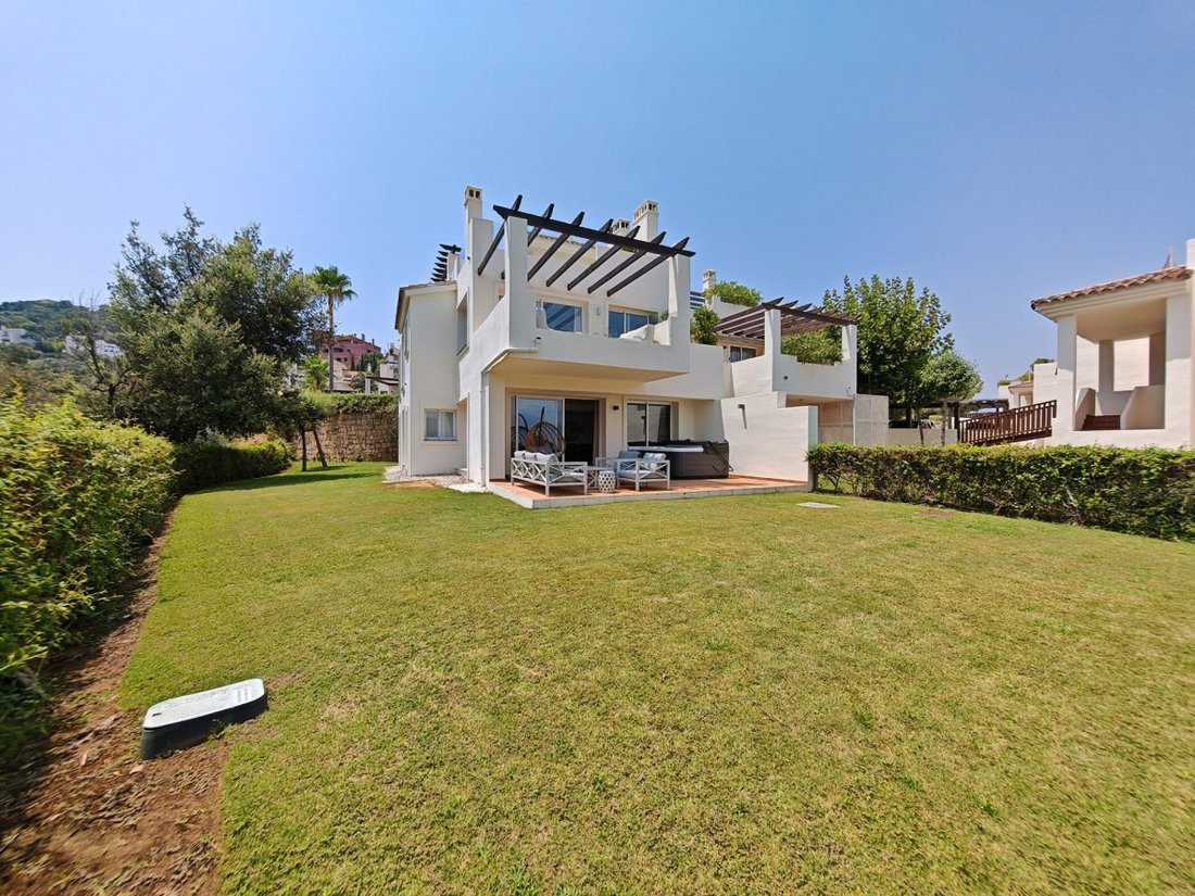 Apartment in Elviria-Cabopino, Marbella, Spain 4 - 18862024