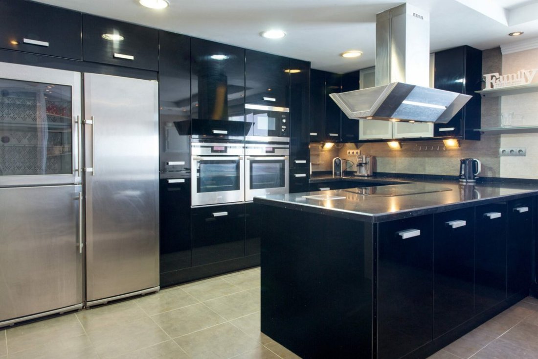 Villa a Elviria-Cabopino, Marbella, Spagna 3 - 18864125