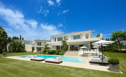 Villa en Nueva Andalucía, Marbella, España 1