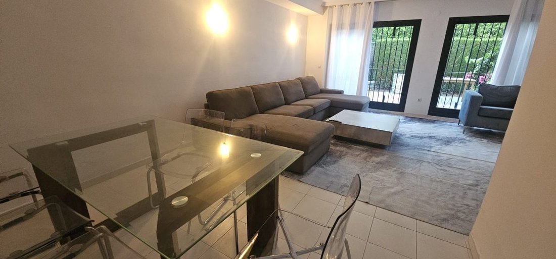 Townhouse in San Pedro de Alcantara, Andalusia, Spain 4 - 18862401