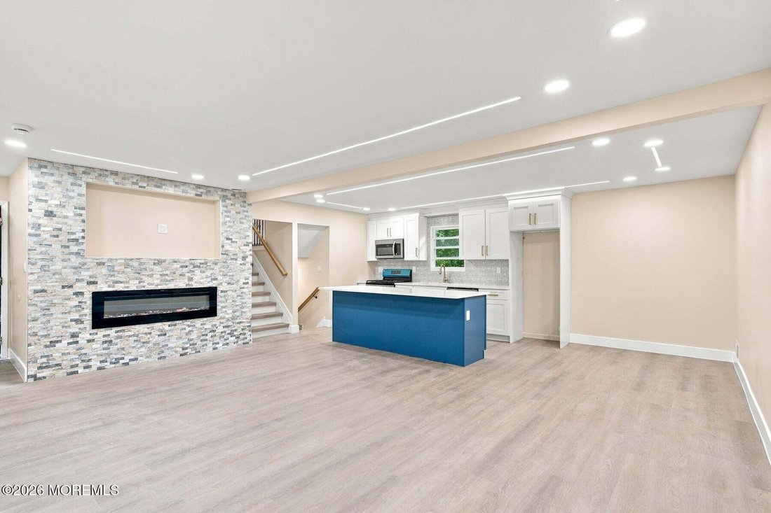 House in North Middletown, New Jersey, United States 5 - 18858349
