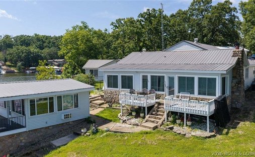 House in Gravois Mills, Missouri, United States 1