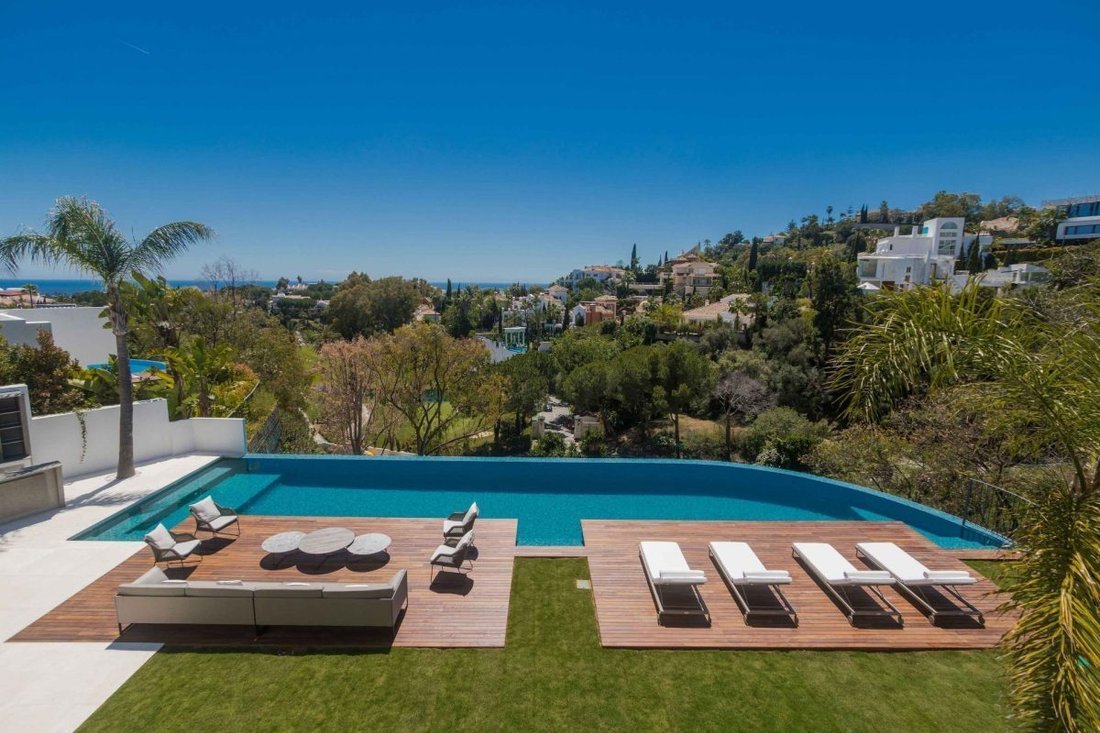 Villa a La Quinta, Benahavís, Andalusia 1 - 18862331