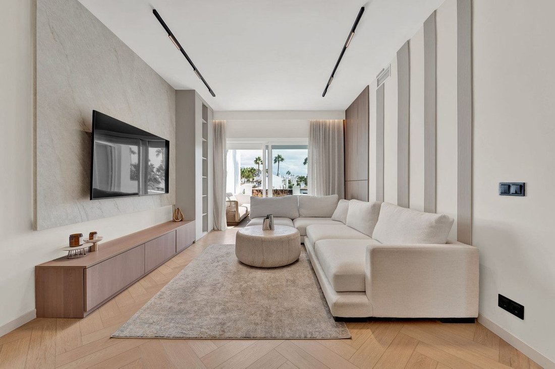 Wohnung in Cancelada, Estepona, Andalusien 2 - 18859753