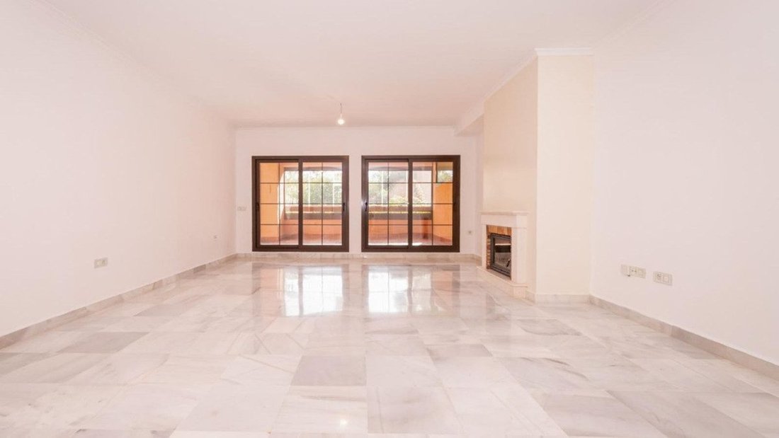 Apartment in Estepona, Andalusia, Spain 5 - 18865711