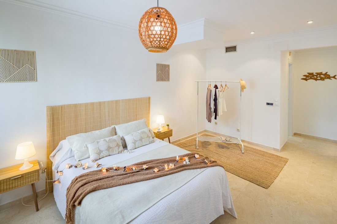 Apartment in Puerto Banus, Marbella, Spain 5 - 18861479