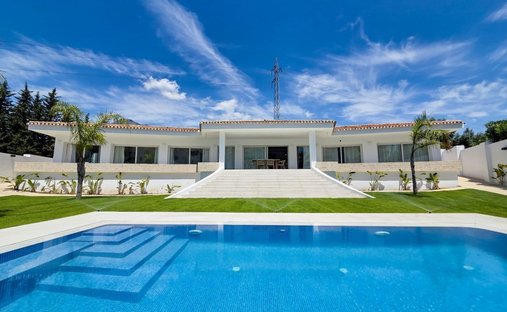 Villa a Marbella, Andalusia, Spagna 1