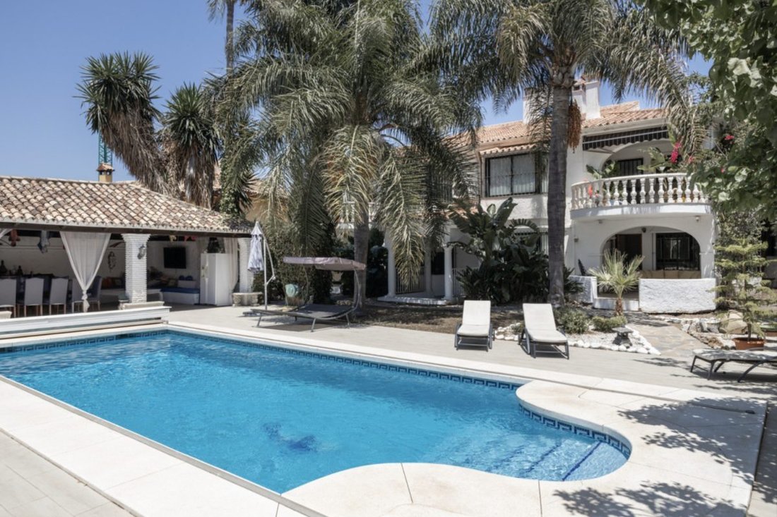 Villa in Puerto Banus, Marbella, Spain 2 - 18862841