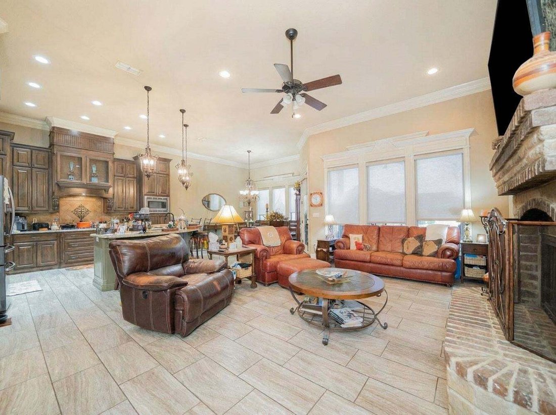 Casa a Longview, Texas, Stati Uniti 1 - 18858252
