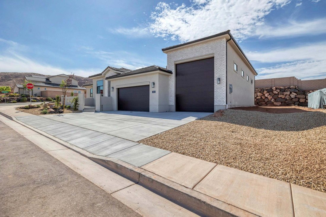 House in Washington, Utah, United States 2 - 18858037