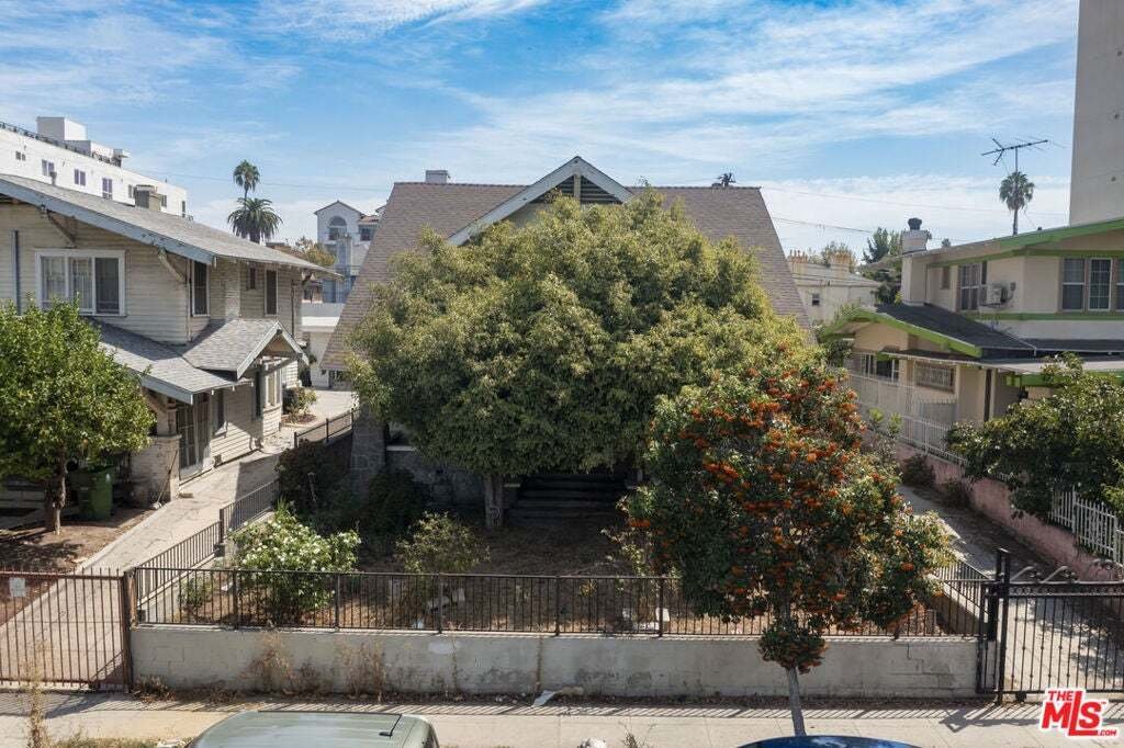 House in Los Angeles, California, United States 5 - 18858768